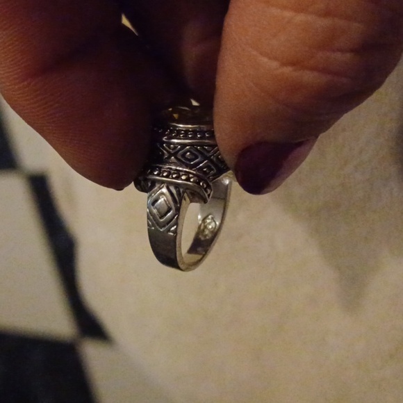 Premier Designs Green Stone Statement Ring, sz 6 - Picture 3 of 5